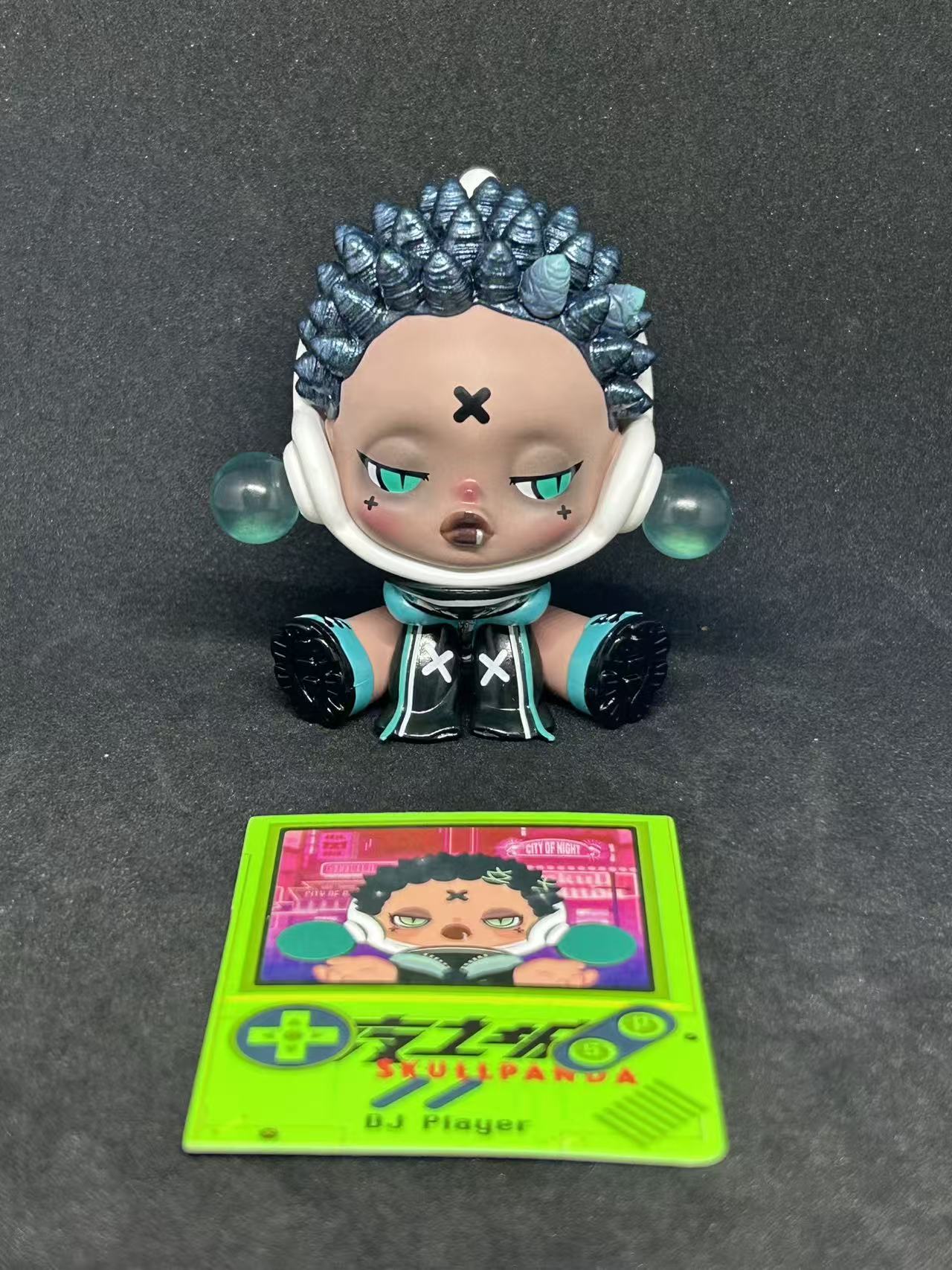 DJ Player - SkullPanda City of Night Series - POP MART