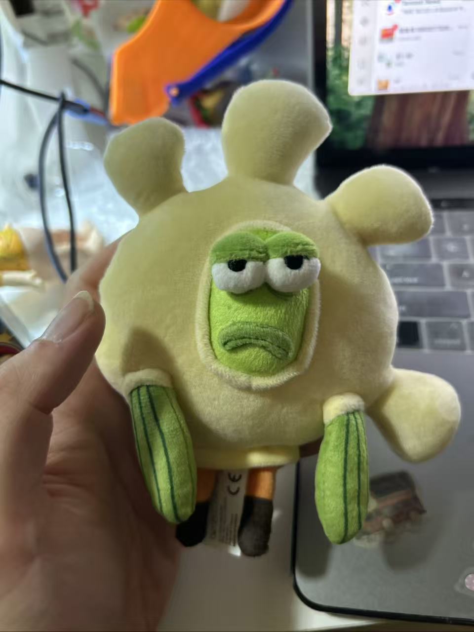 Mascot Fish - Residents of Bikini Bottom Whimsical Pendant Plush Doll - POP MART