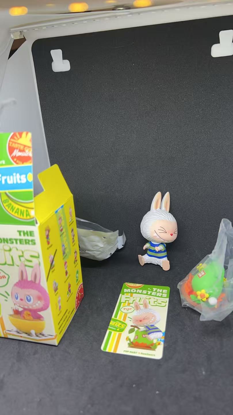 Pear - Labubu The Monsters Fruits Series - Pop Mart