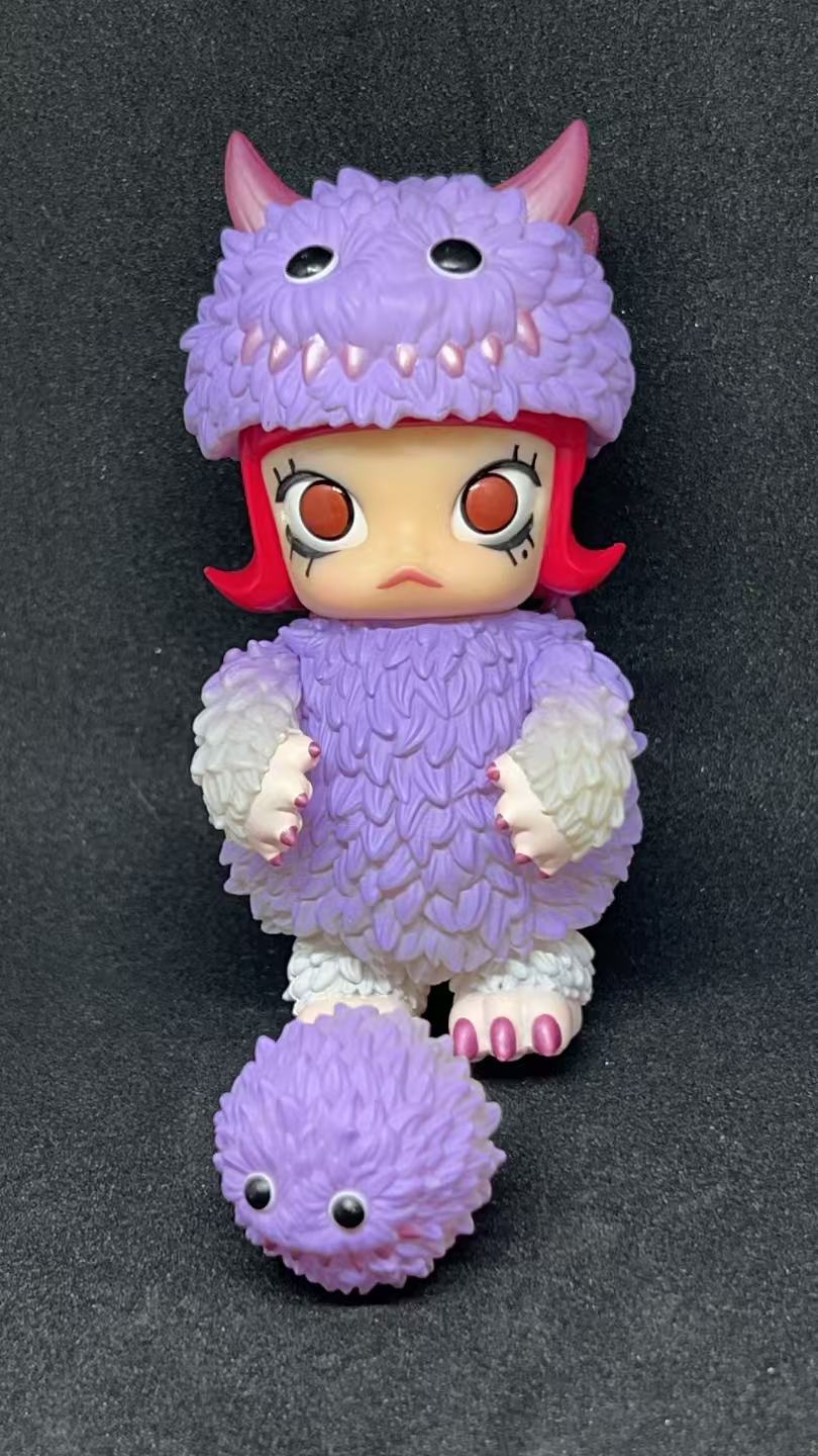 MONSTER FLUFFY MOLLY - Erosion Molly Costume Series - Instinctoy x POP MART