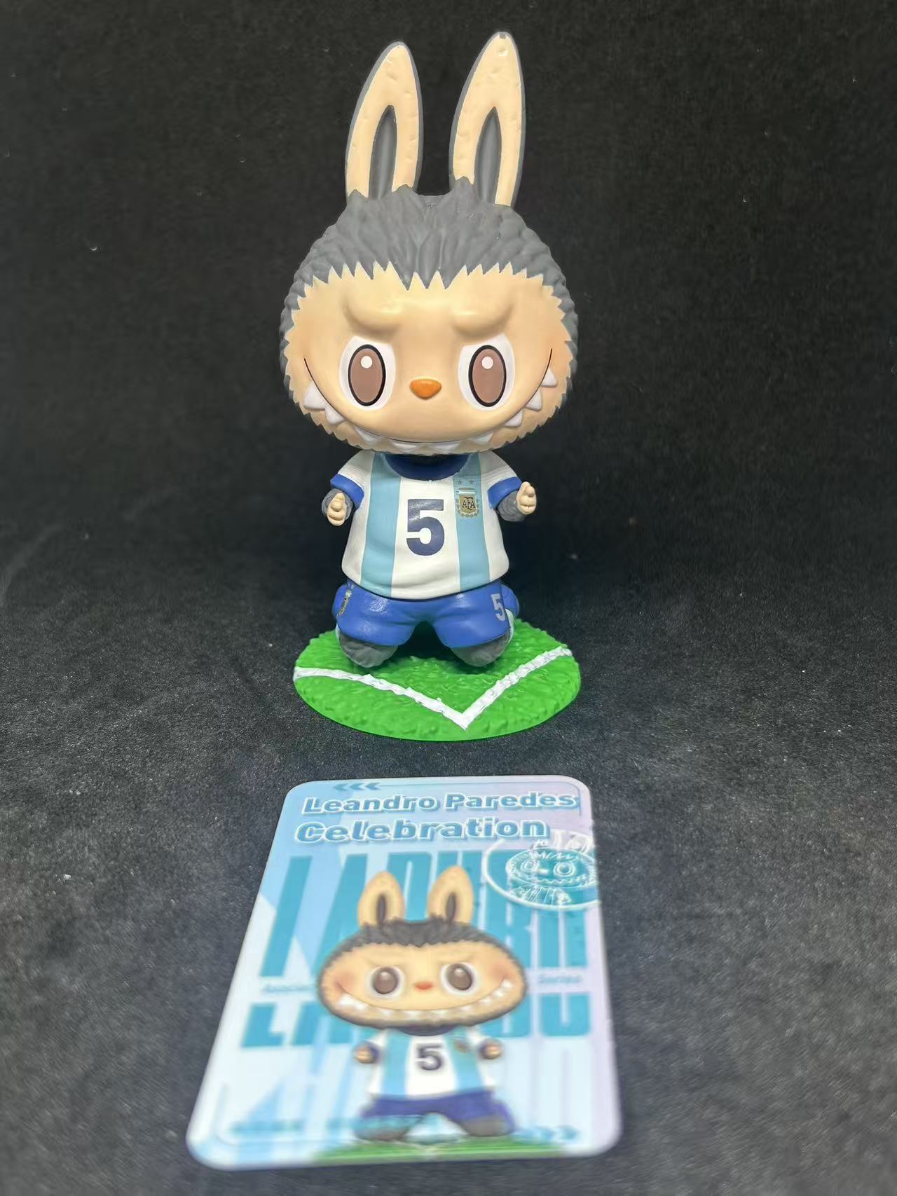 Leandro Paredes Celebration - Labubu THE MONSTERS Argentina Soccer Football Team Series - POP MART (Limited, Discontinued)