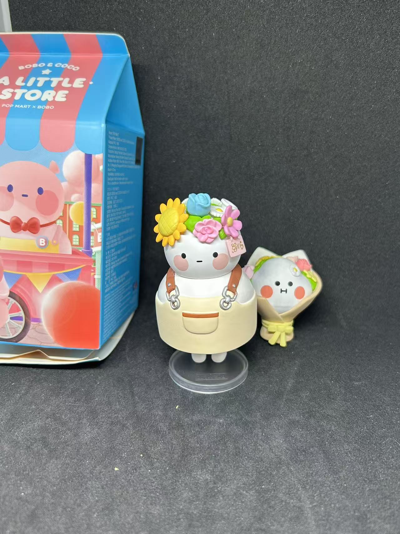 Flower Shop - BOBO & COCO A Little Store Series - POP MART