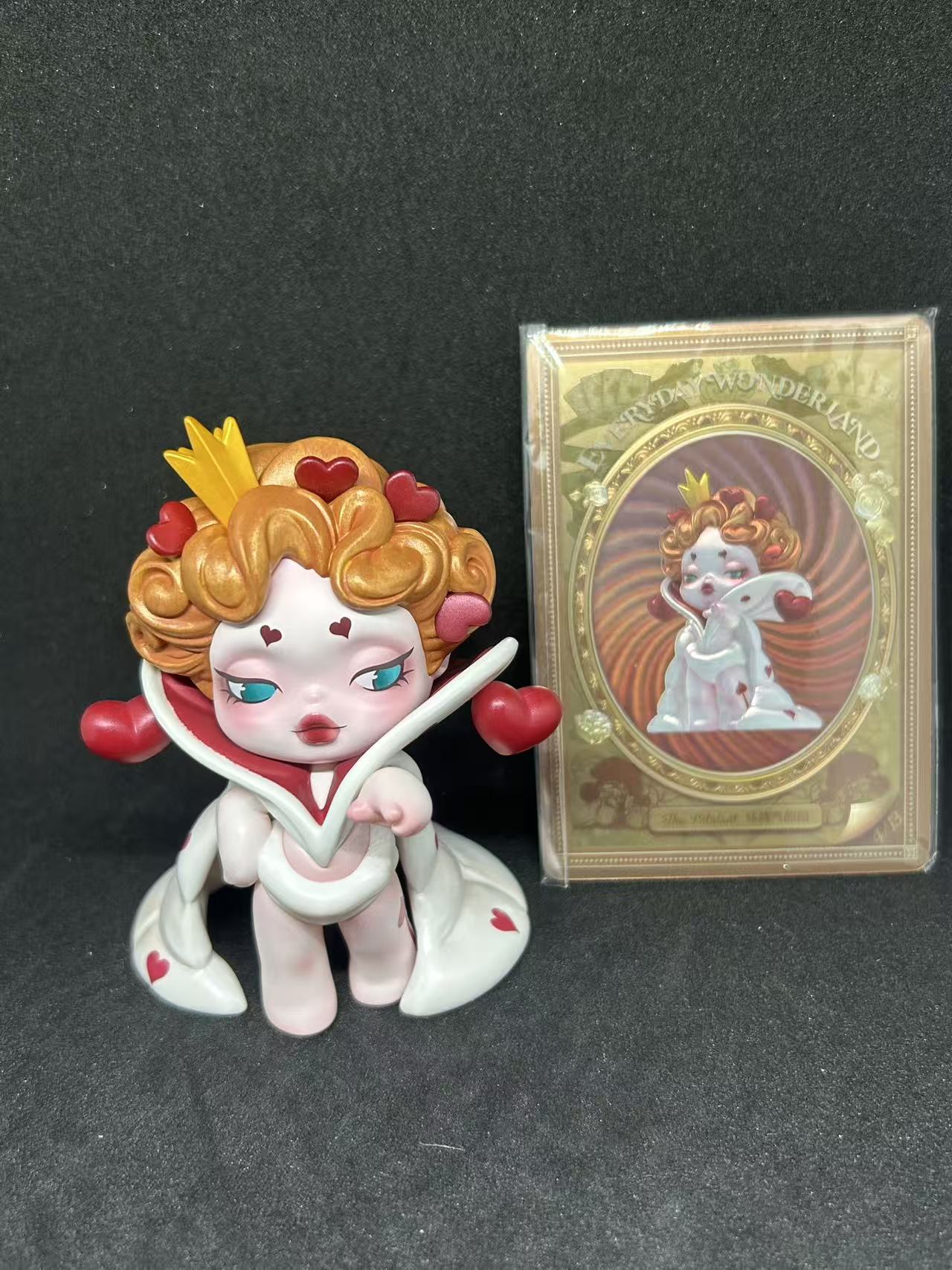 The Petulant - SKULLPANDA Everyday Wonderland Series - POP MART (Holo Card)
