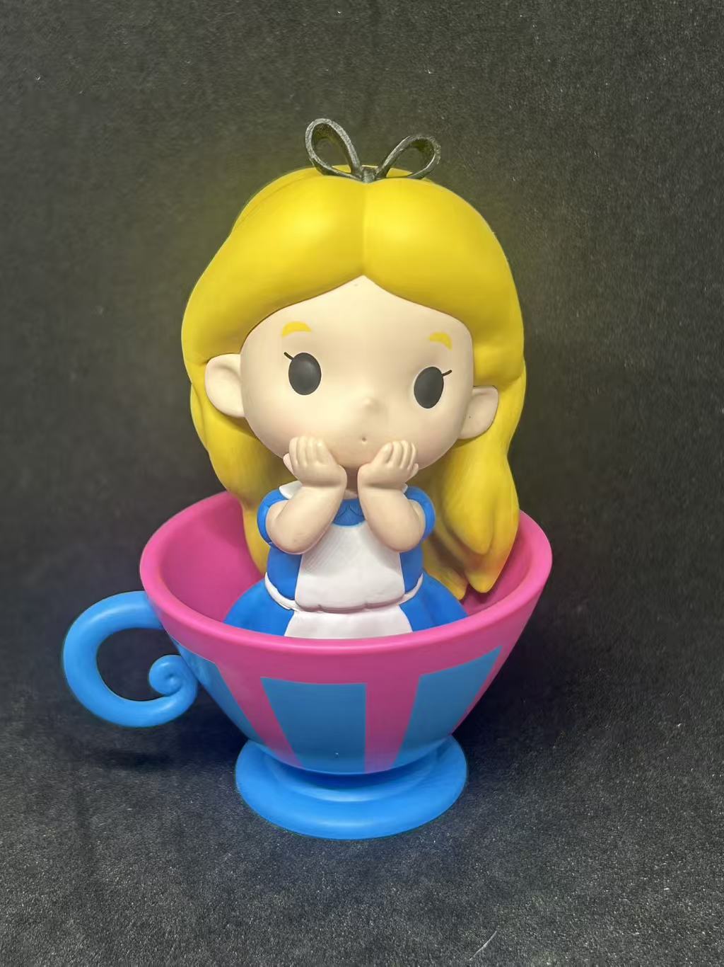 Alice in Cup - Disney Alice in Wonderland Characters Series - POP MART