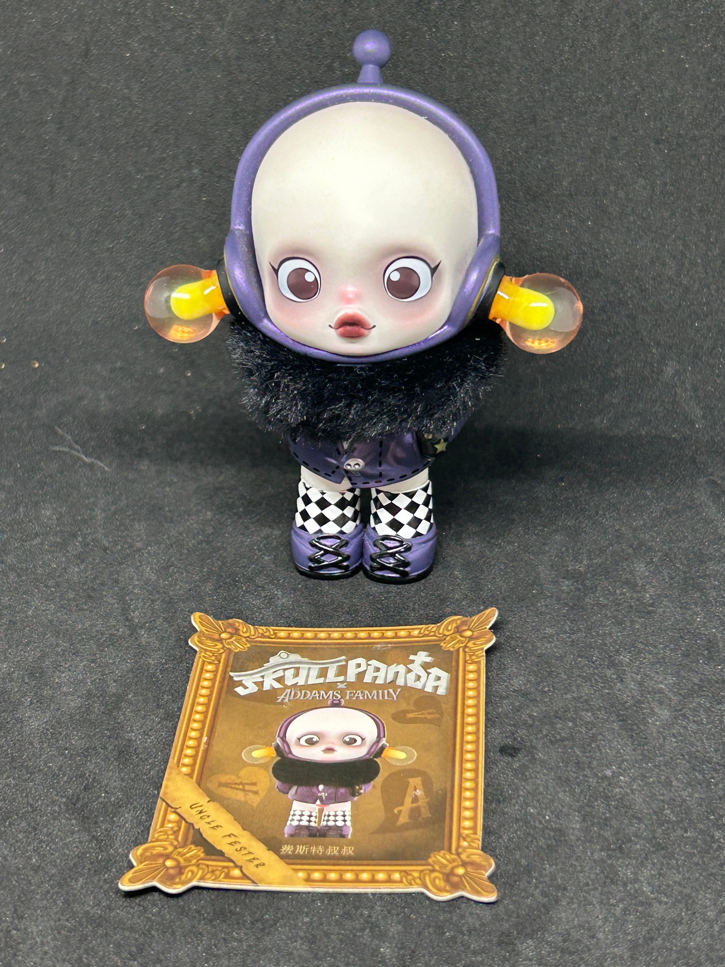 Uncle Fester - Skullpanda Addams Family Series - POP MART