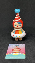 Bubble Gum Baby - Pucky Pool Babies - Popmart
